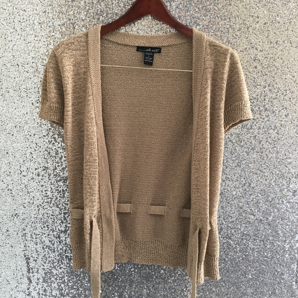 Willi Smith Tan Blouse With Belt—Size L